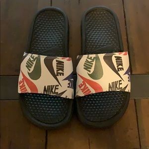 Nike Benassi Slide